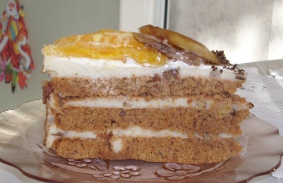 Торта с орехови блатове | Рецепти за вкусни ястия